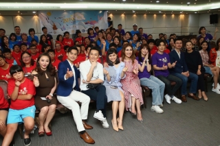 24身心障學童首飛香港 梁佑南、方琦等人獻祝福